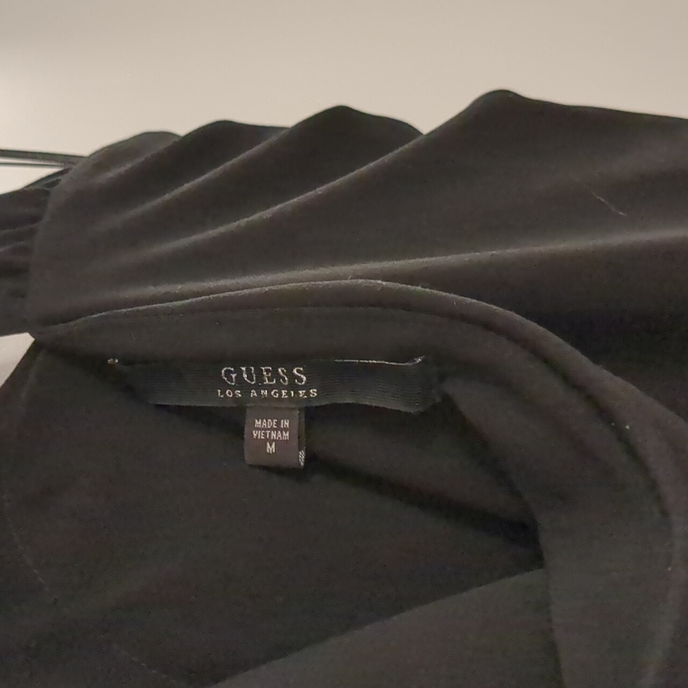 Guess top - Picture 6 of 6